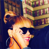 timeasmymeasure: close up of beyonce wearing large black shades (beyonce: stunner shades)